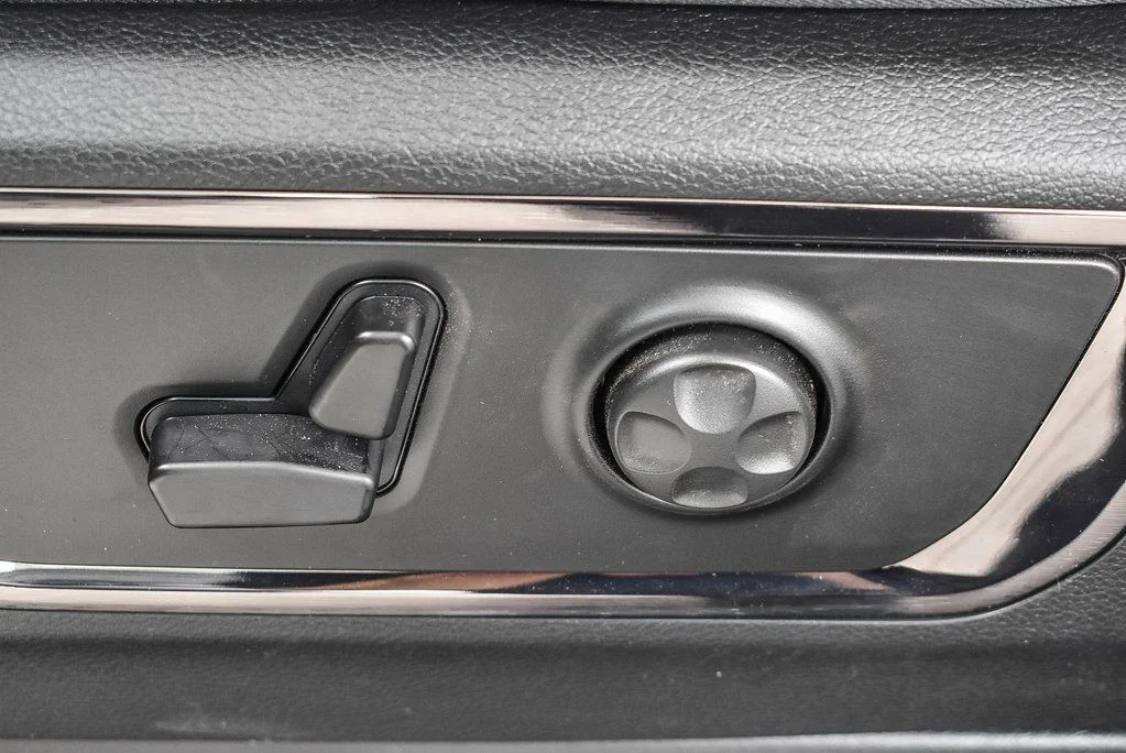2025 RAM 1500 Limited - Photo 21