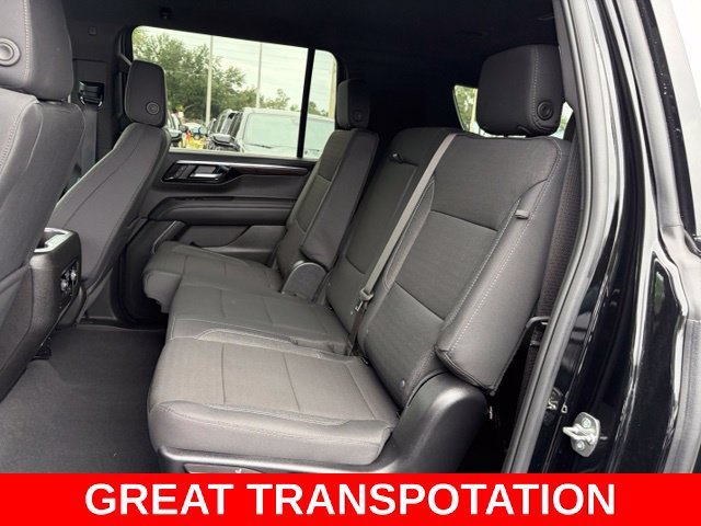 2025 Chevrolet Suburban LS - Photo 15