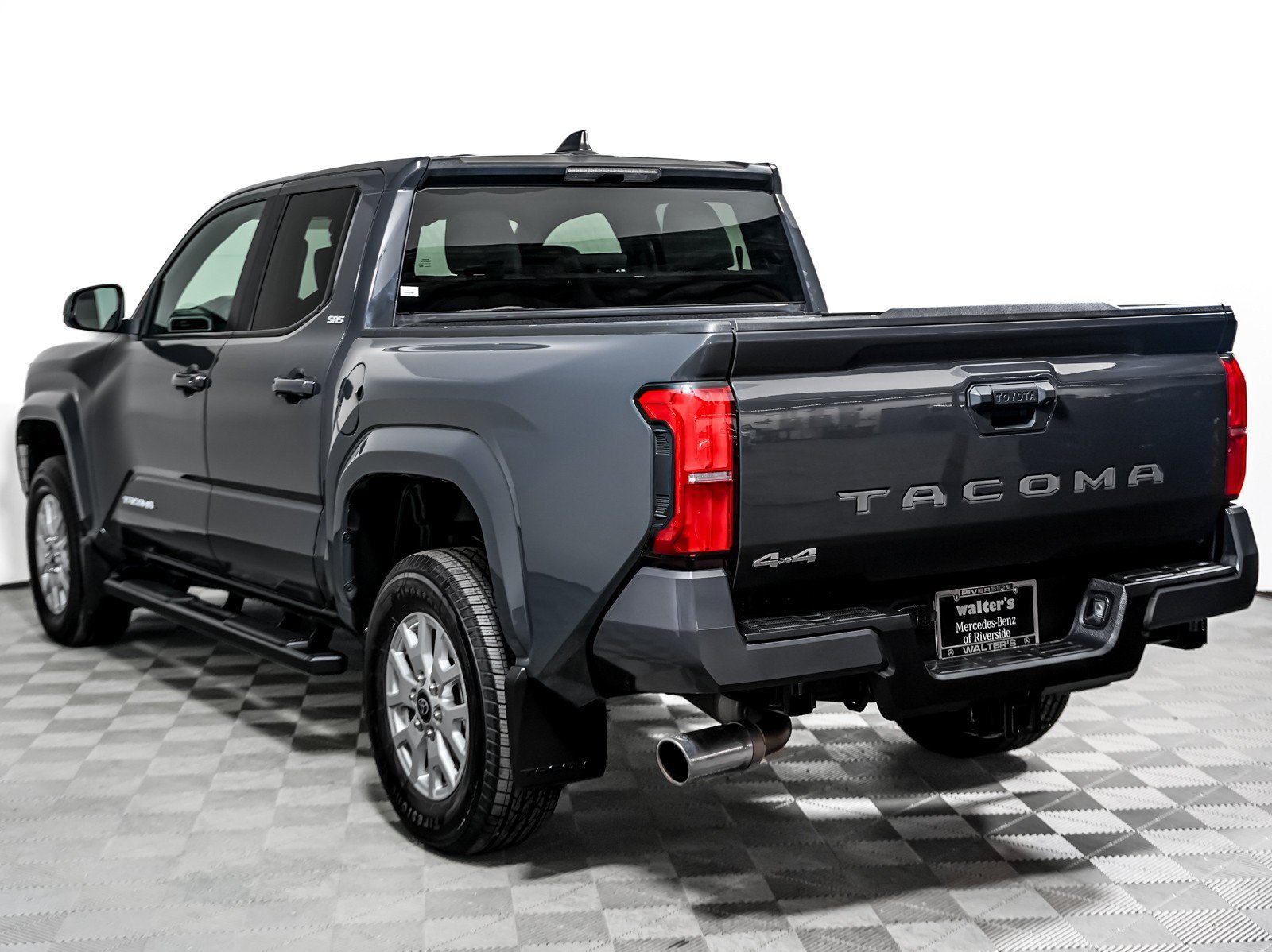 Used 2025 Underground Toyota  image 2