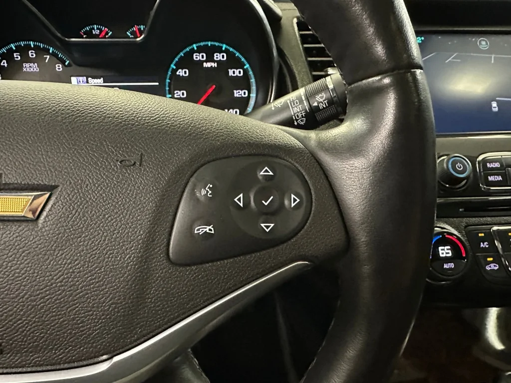Certified Used 2014 White Diamond Tricoat Chevrolet LTZ image 14