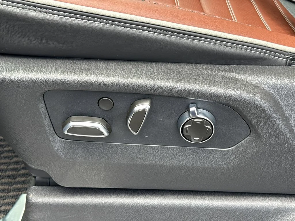 2026 GMC Sierra 1500 Denali Ultimate - Photo 16