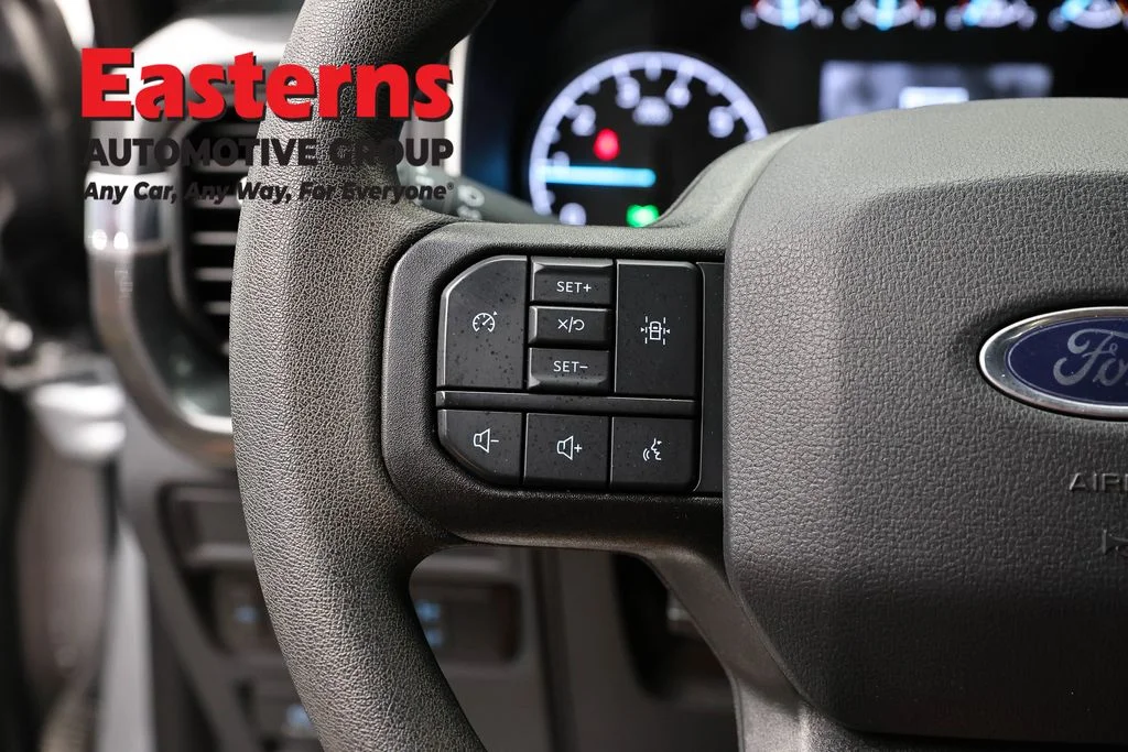 Used 2023 Silver Ford XL image 14