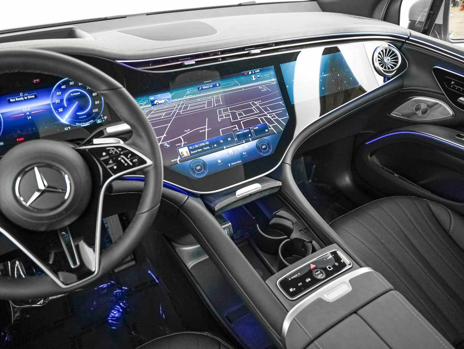 New 2026 Alpine Grey Mercedes-Benz 400 4MATIC® image 16