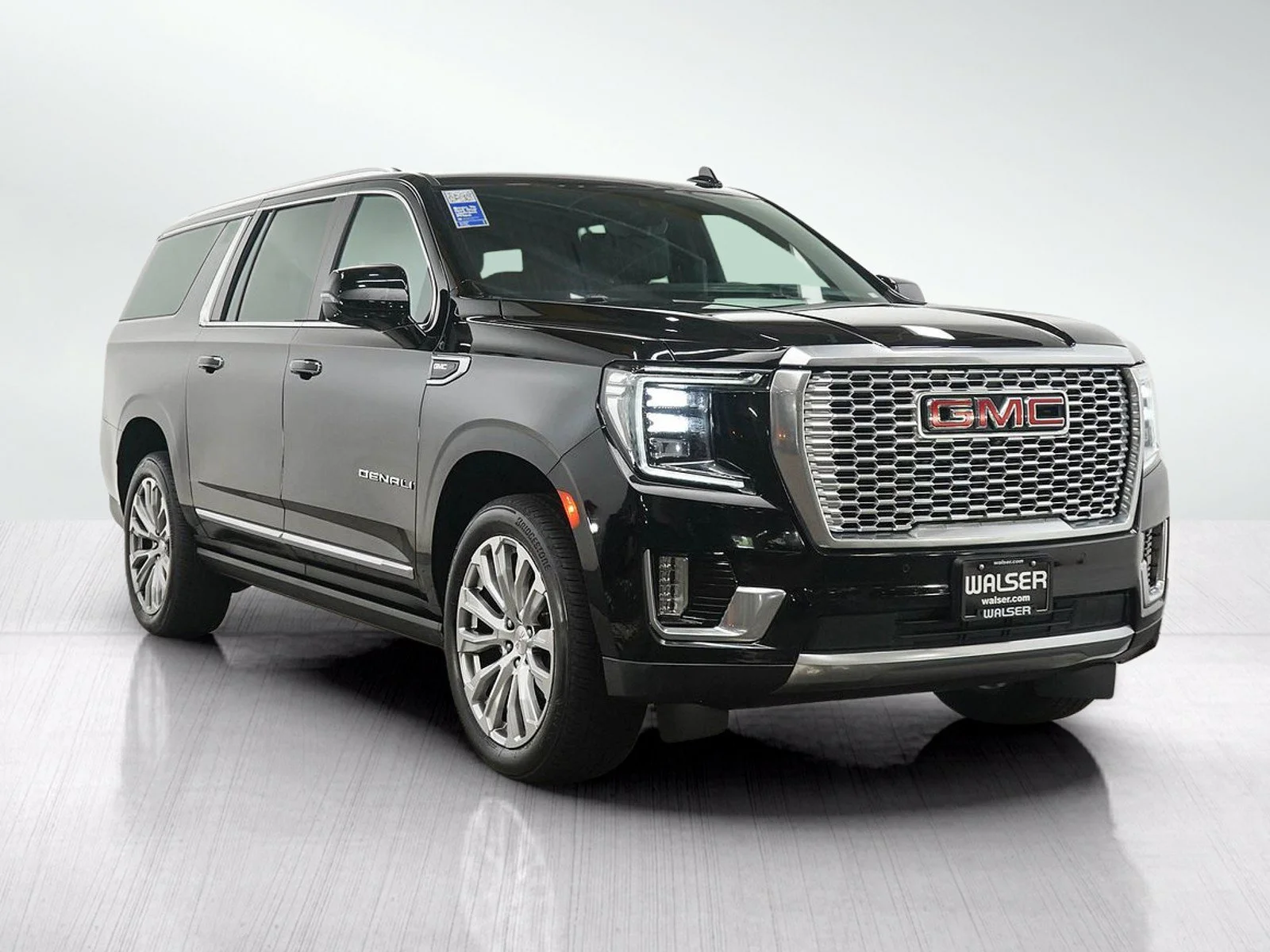 Used 2021 ONYX BLACK GMC Denali image 7