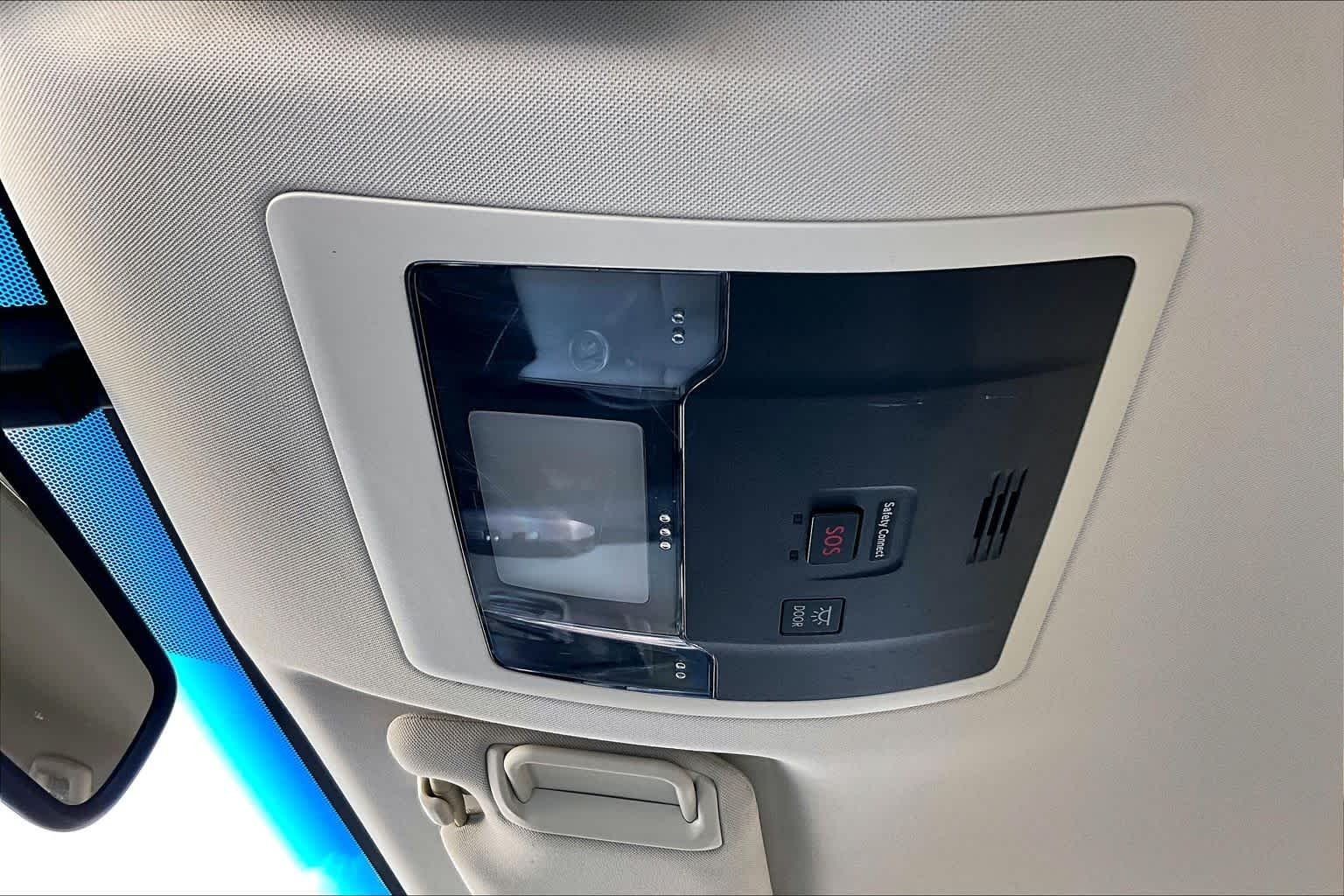 Used 2017 Obsidian Lexus  image 32