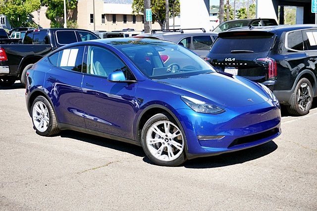 Used 2023 Tesla Model Y Long Range with VIN 7SAYGDEE0PF889438 for sale in Poway, CA