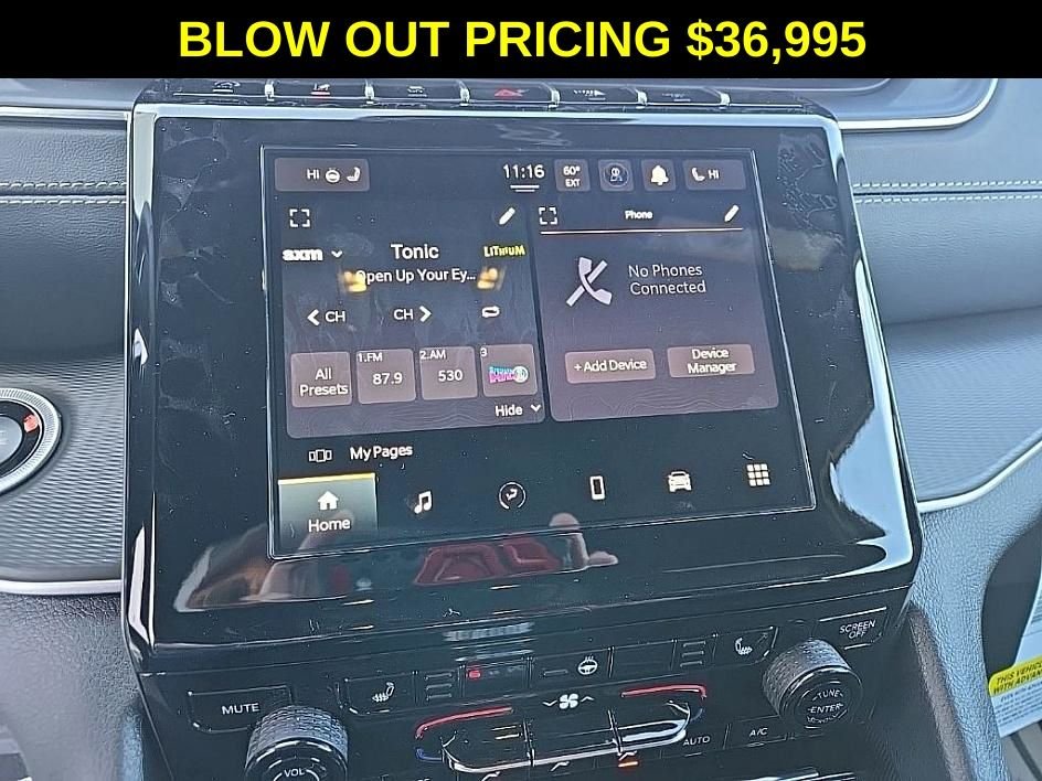 2025 Jeep Grand Cherokee Laredo - Photo 10