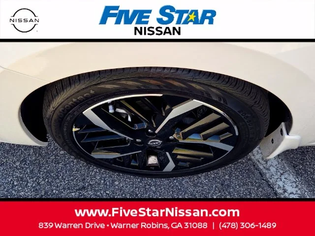 Used 2025 White Nissan 1.6 SR image 18