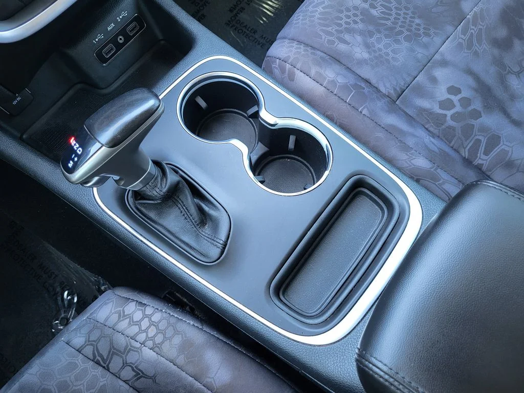 Used 2020 Gray Dodge SXT image 15