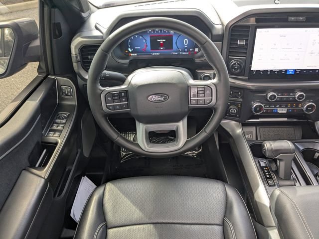 Used 2025 Gray Ford Lariat image 15