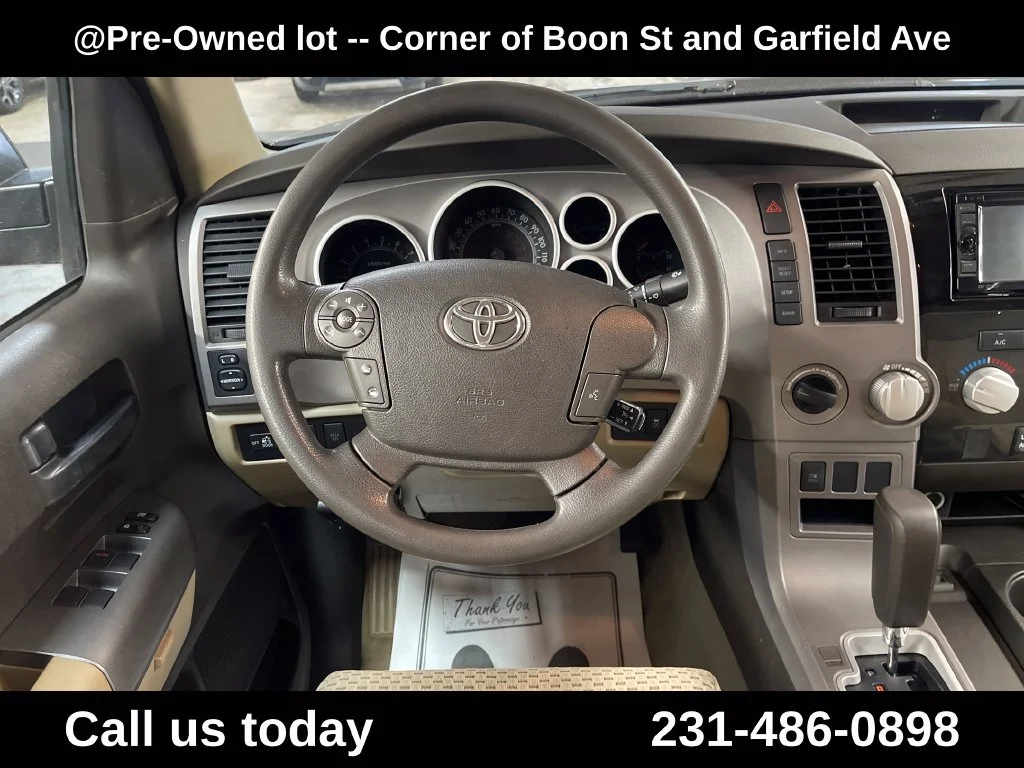 Used 2011  Toyota Grade image 16