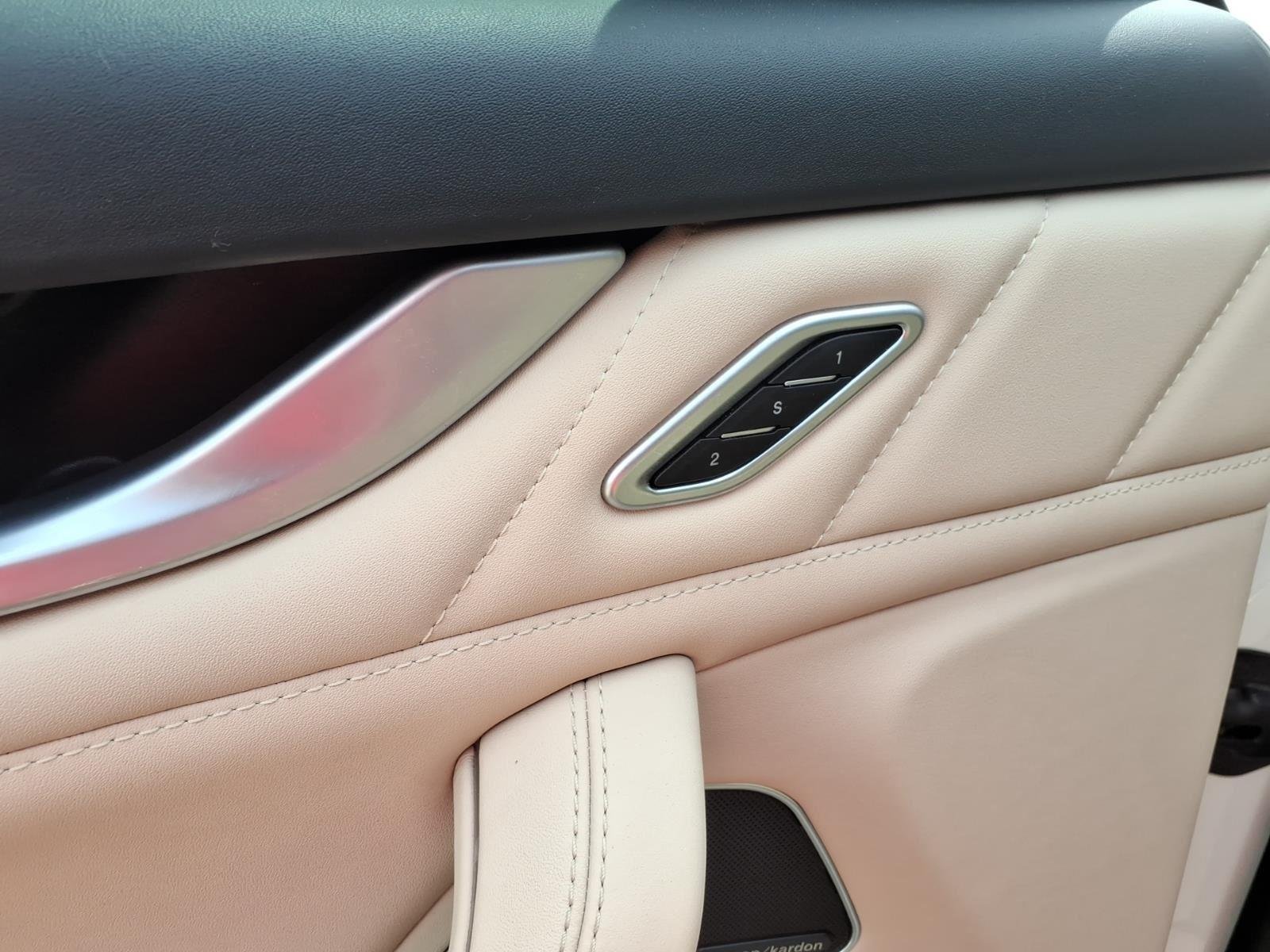 Used 2022 Bianco Maserati GT image 25