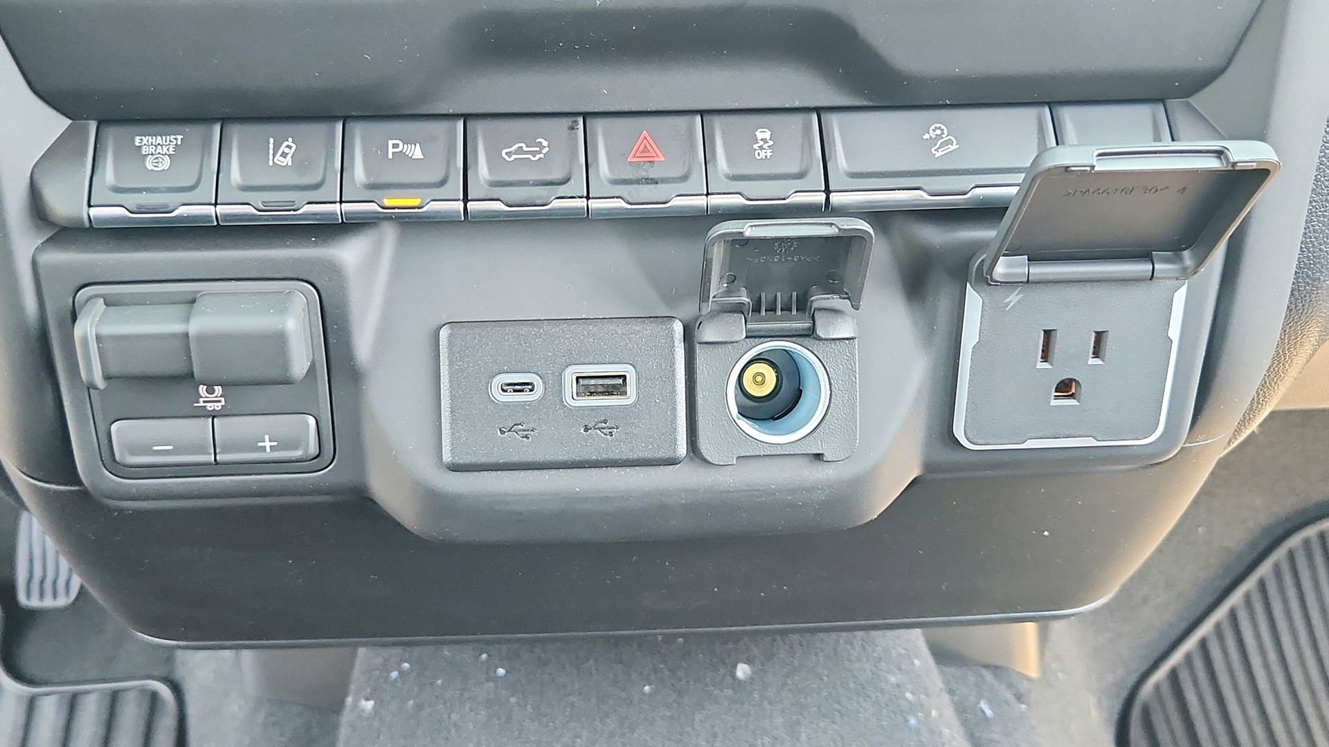 2026 Chevrolet Silverado 2500 HD Custom - Photo 28