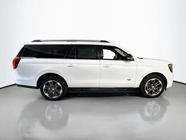 New 2027 Star White Metallic Tri-Coat Ford MAX King Ranch® image 43