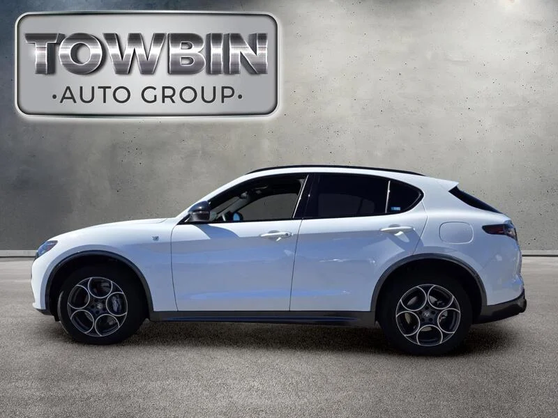 Used 2024 White Alfa Romeo TI AWD image 7