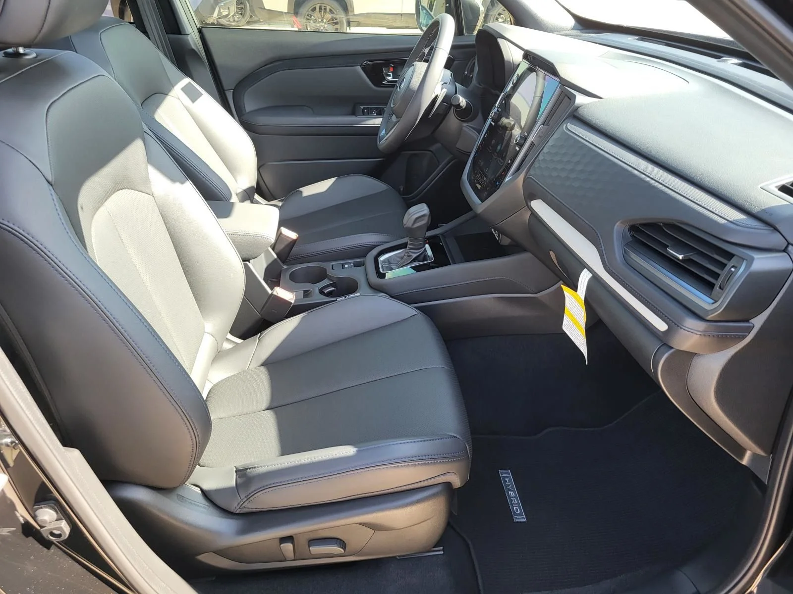 2025 Subaru Forester Limited - Photo 9