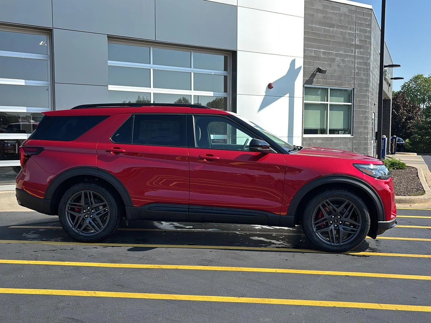 New 2026 Rapid Red Metallic Tinted Clearcoat Ford ST image 5