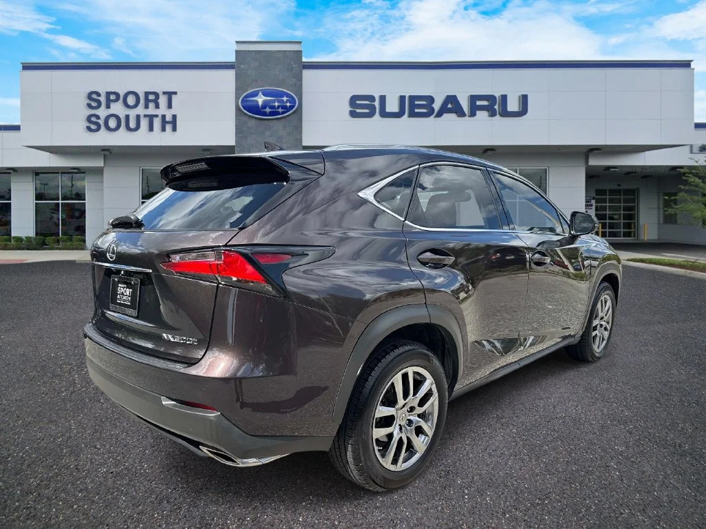 Used 2015 Red Lexus 200t image 3