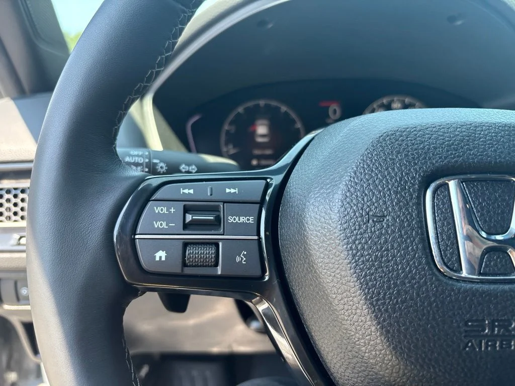 Used 2026  Honda Sport image 19