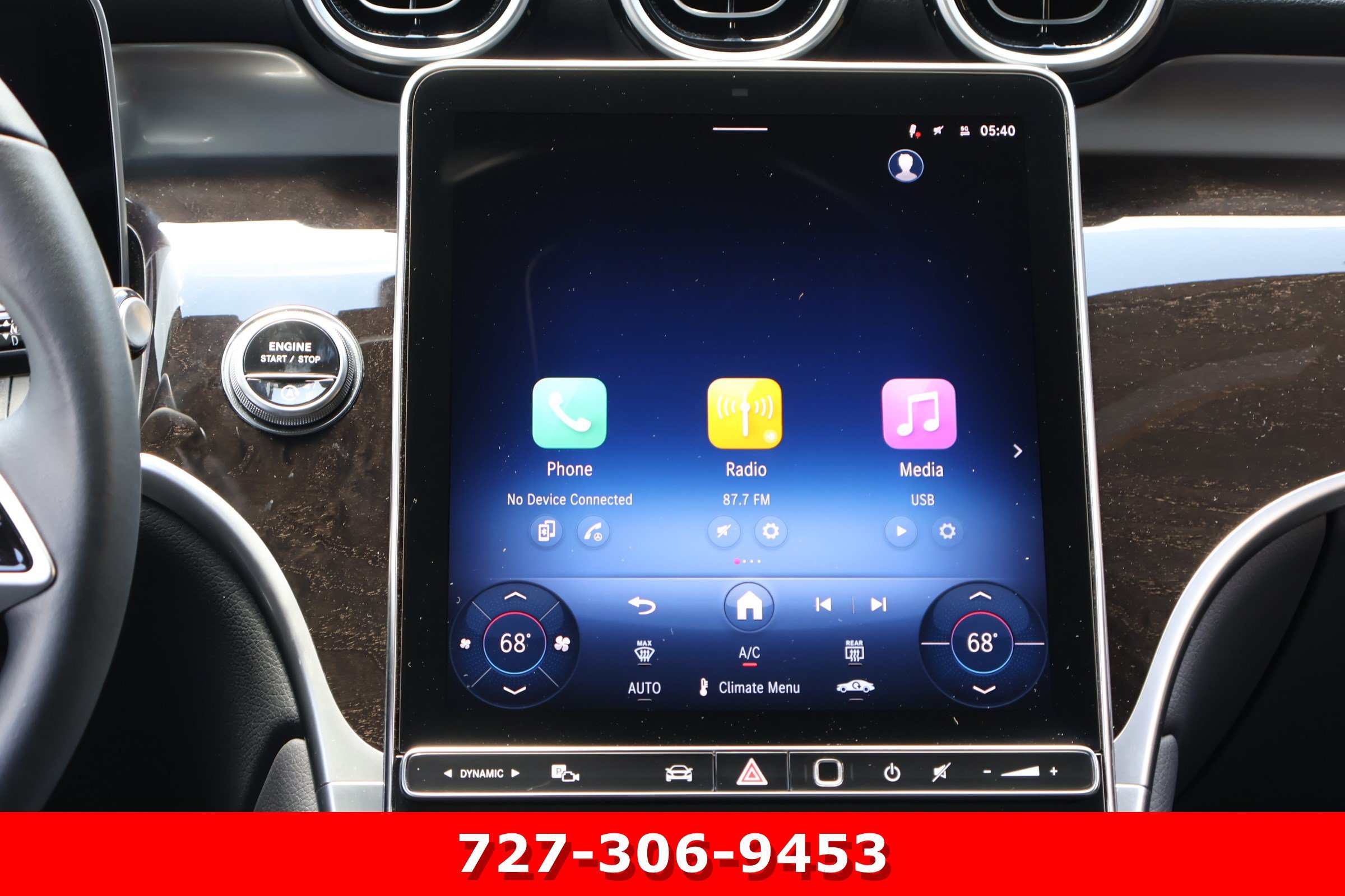 Certified Used 2025 Polar White Mercedes-Benz GLC 300 image 3