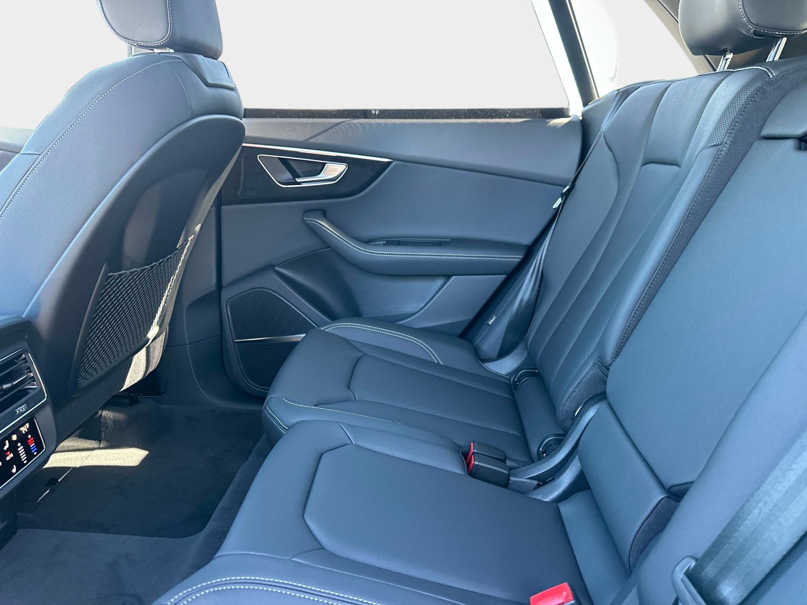 New 2026 Daytona Gray Pearl Effect Audi Premium Plus image 13