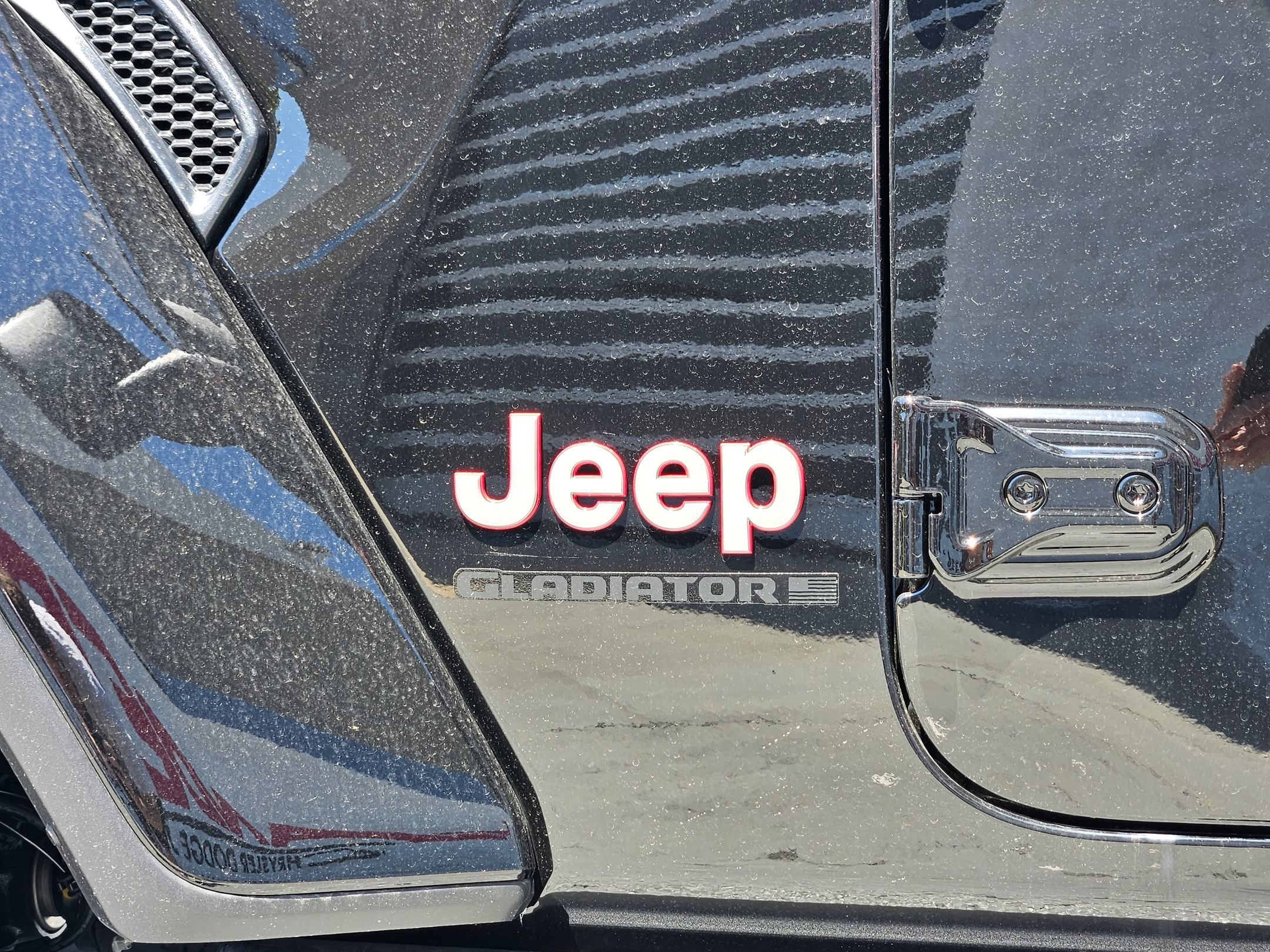 New 2026 Black Clear-Coat Exterior Paint Jeep Rubicon X image 27