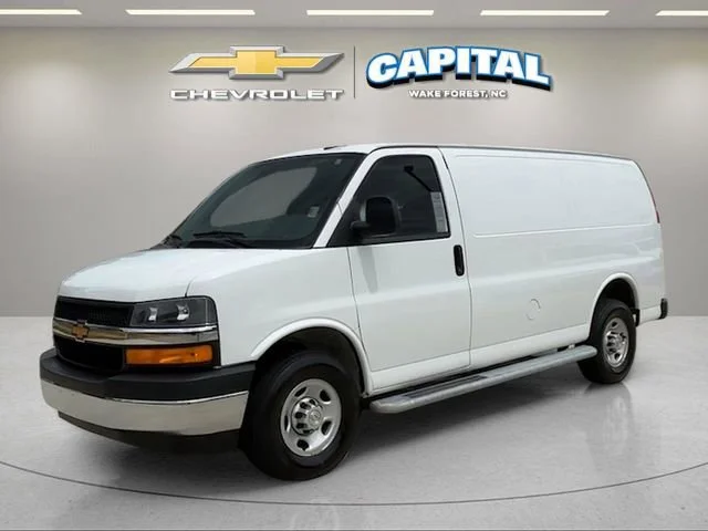 2024 Chevrolet Express 2500 Work Van HD's photo
