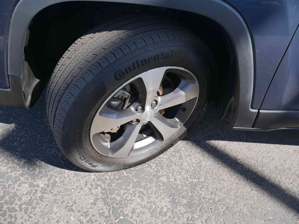 Used 2021 Blue Jeep Limited image 12