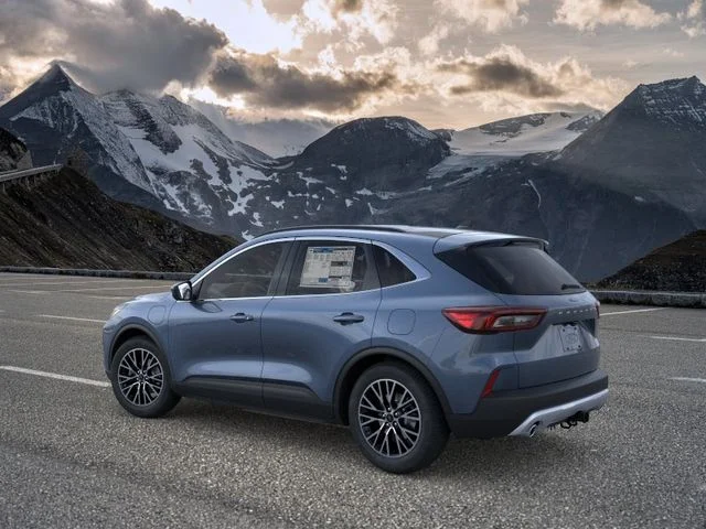 New 2026 Vapor Blue Ford Base image 4