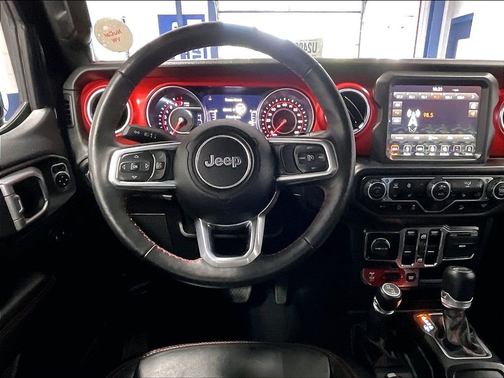 Used 2019 Black Jeep Unlimited Rubicon image 17