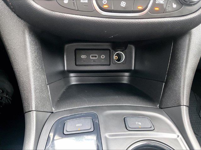 Used 2023 Brown Chevrolet RS image 27