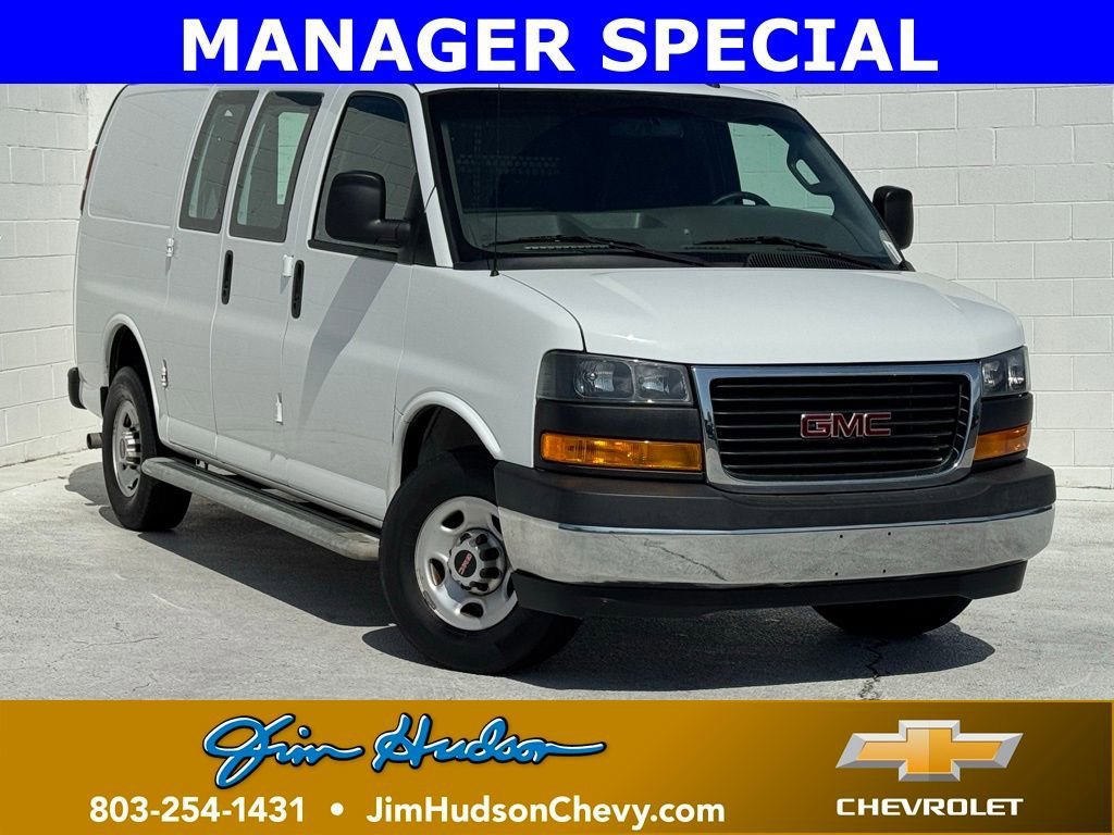 2021 GMC Savana 2500's photo