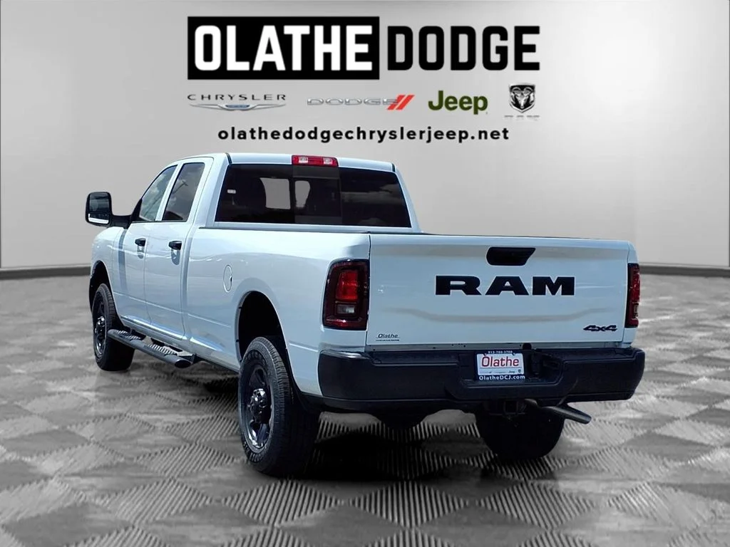 New 2026 Bright White Clear-Coat Exterior Paint RAM Tradesman image 3