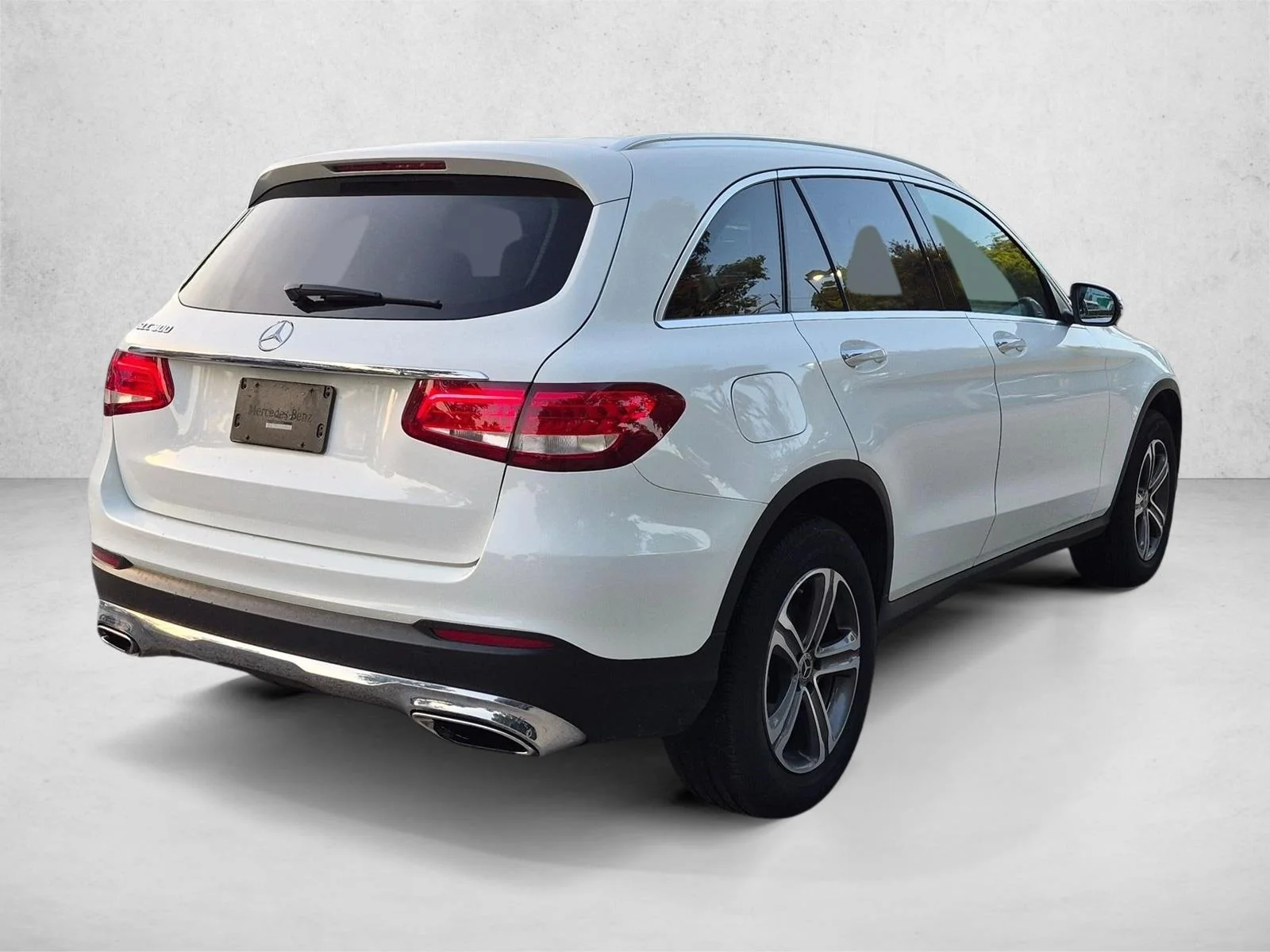 Used 2019 Polar White Mercedes-Benz GLC 300 image 5