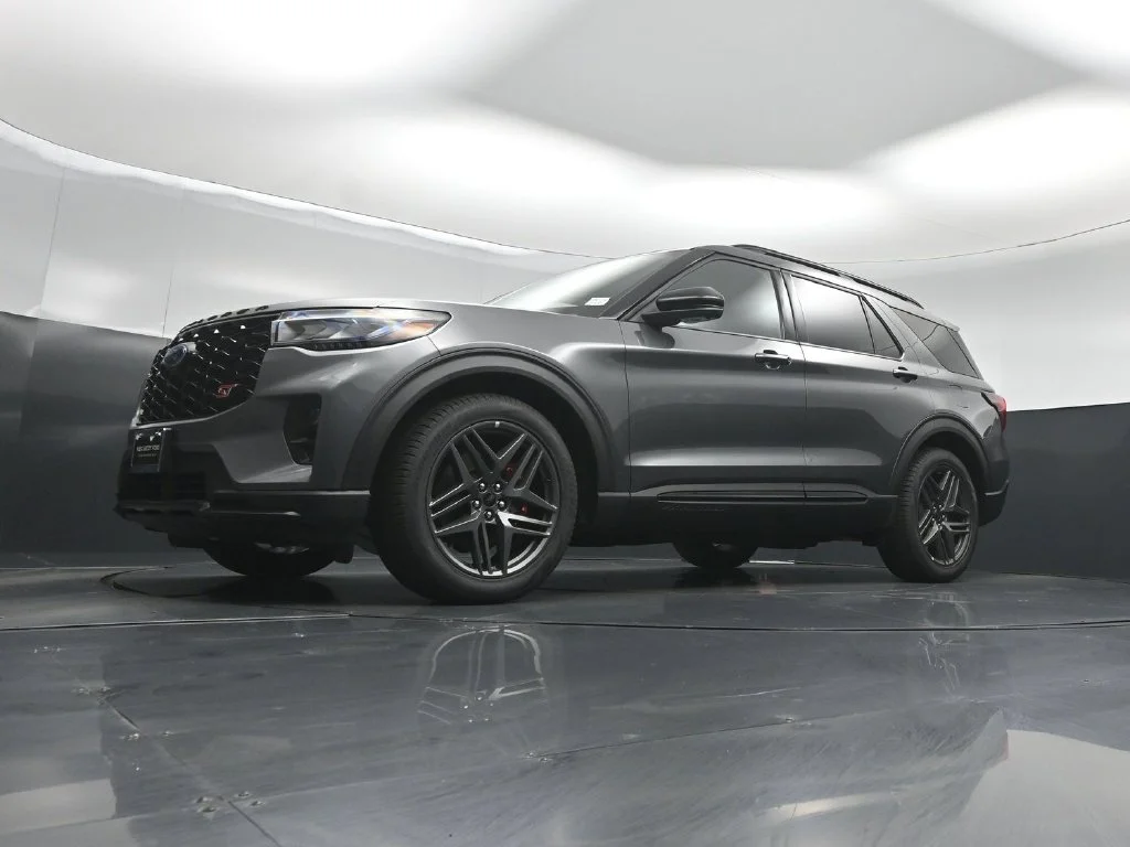 New 2026 Carbonized Gray Metallic Ford ST image 44