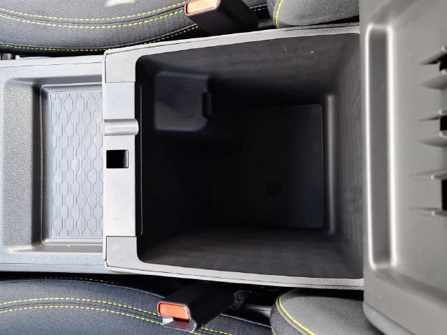 New 2027 Glacier White Nissan Crew Cab SV image 25