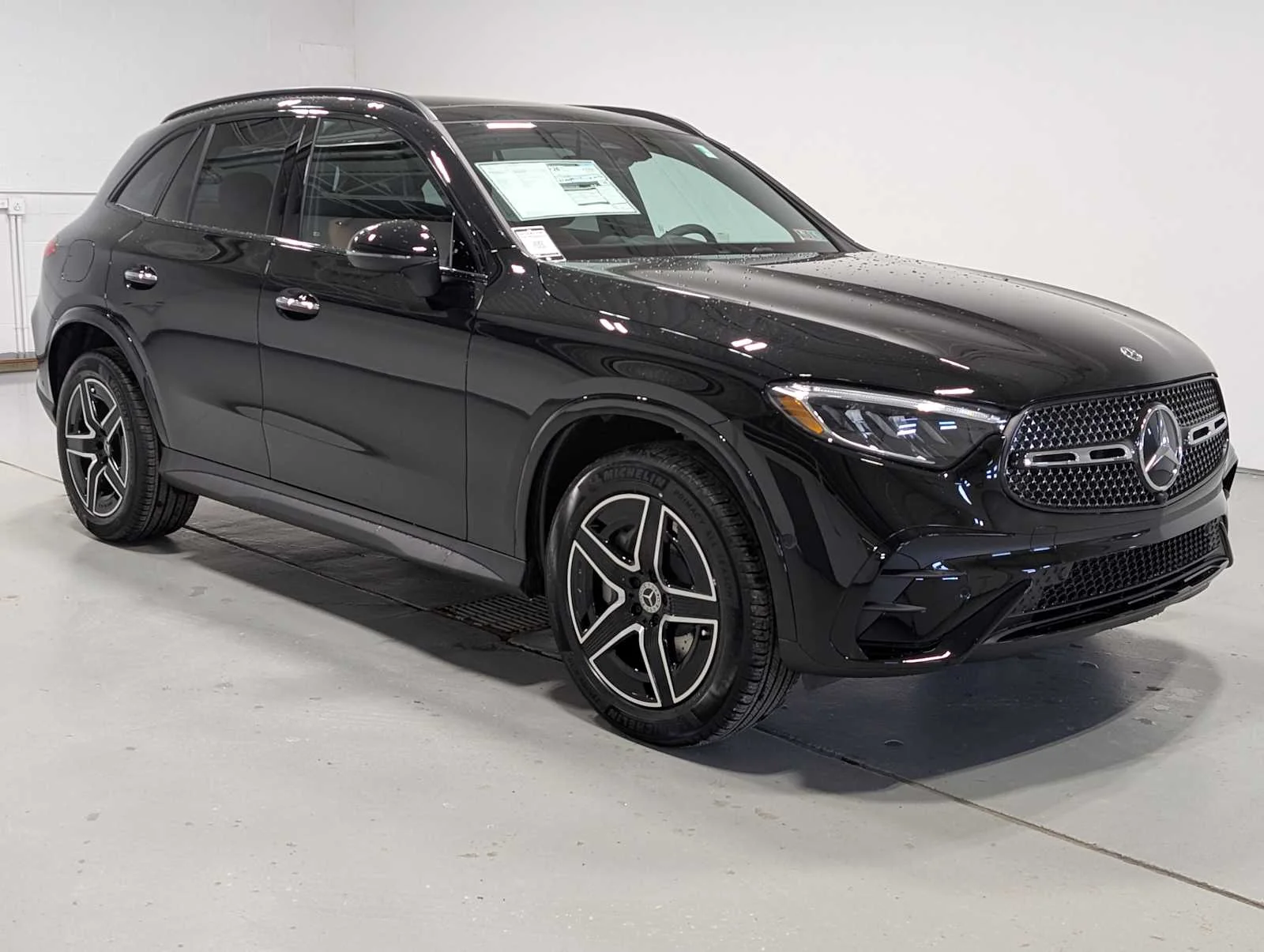 Certified Used 2026 Black Mercedes-Benz GLC 300 image 6