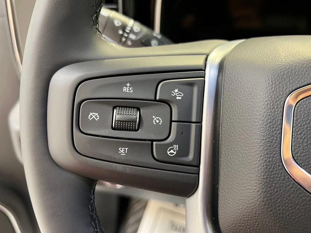 New 2026 Summit White GMC Elevation image 19