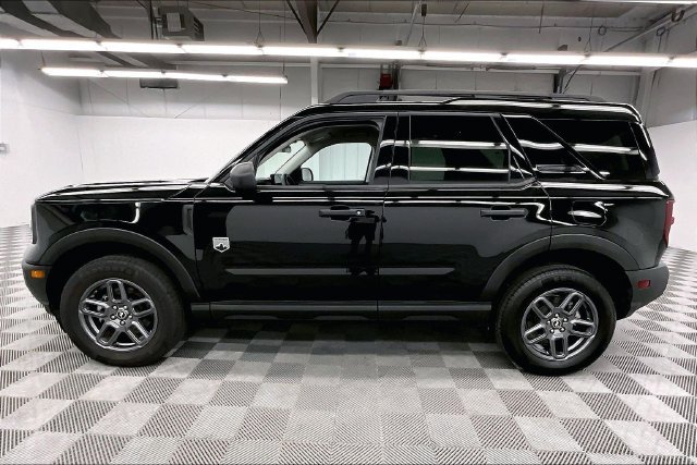 Used 2025 Shadow Black Ford Big Bend image 14