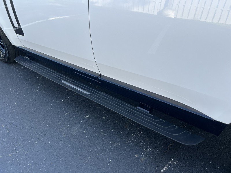 2024 Land Rover Range Rover SE - Photo 9