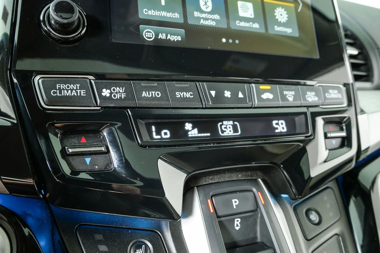 Used 2024 Platinum White Pearl Honda Touring image 15