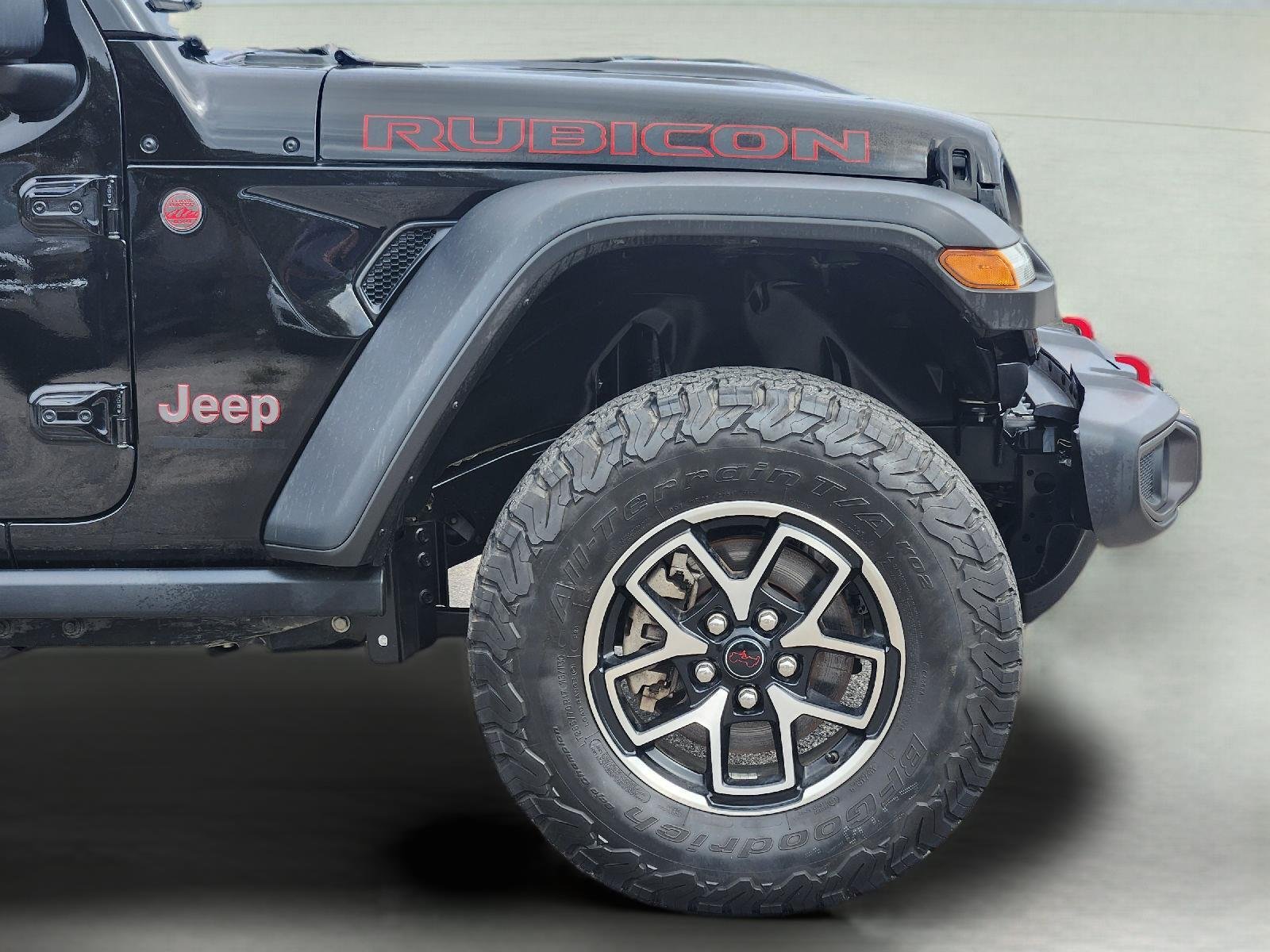 Used 2024 Black Clearcoat Jeep Rubicon image 9
