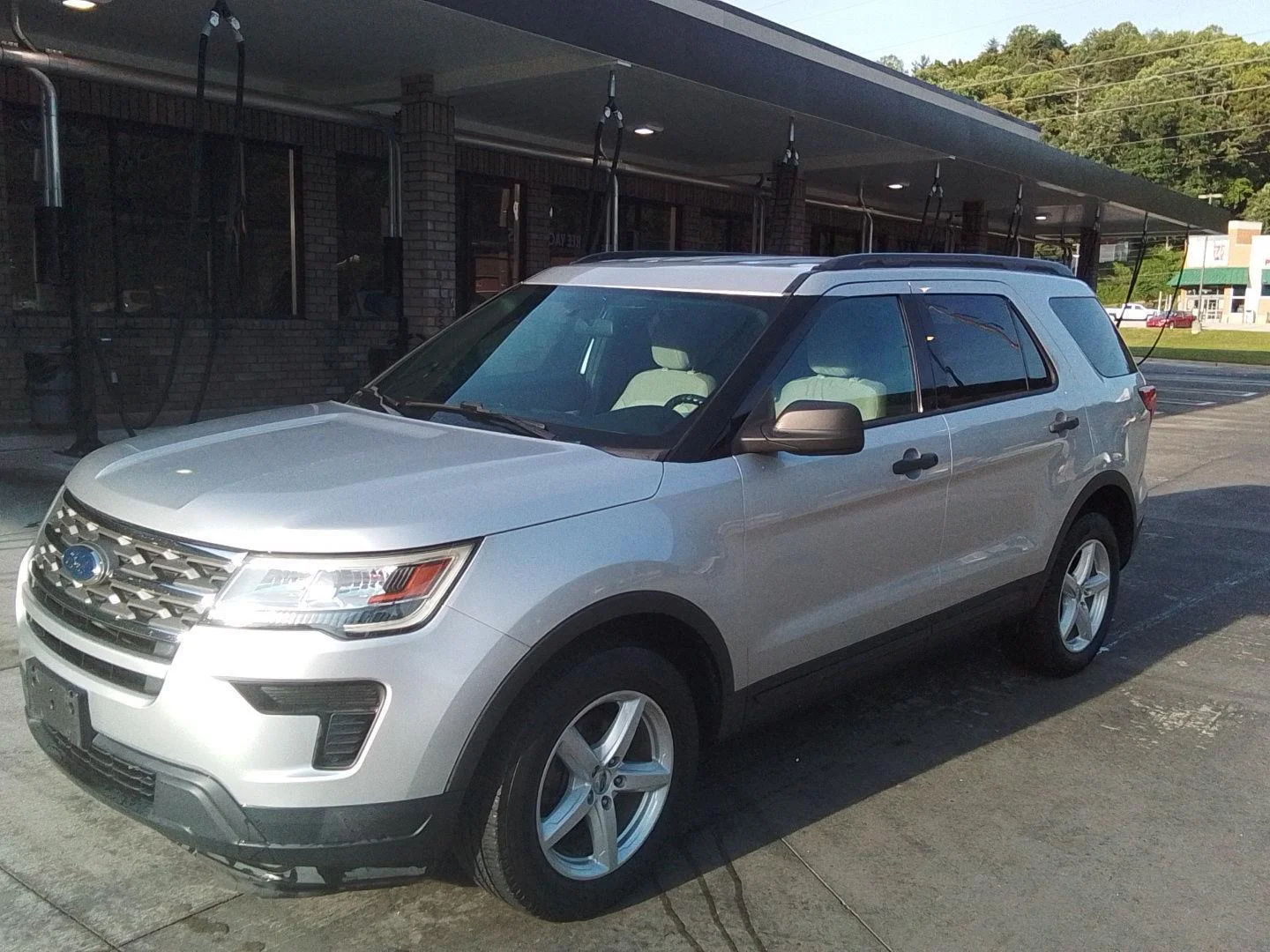 Used 2018 SV Ford Base image 1