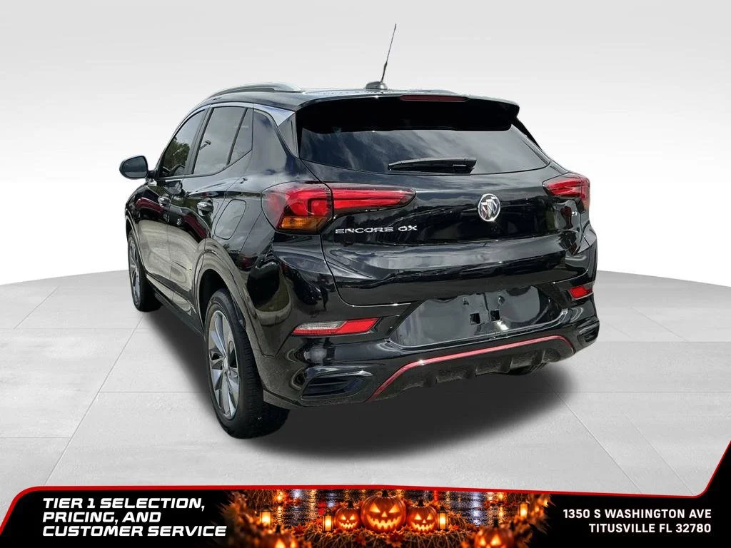 Used 2023 EBONY TWILIGHT METALLIC Buick Select image 4