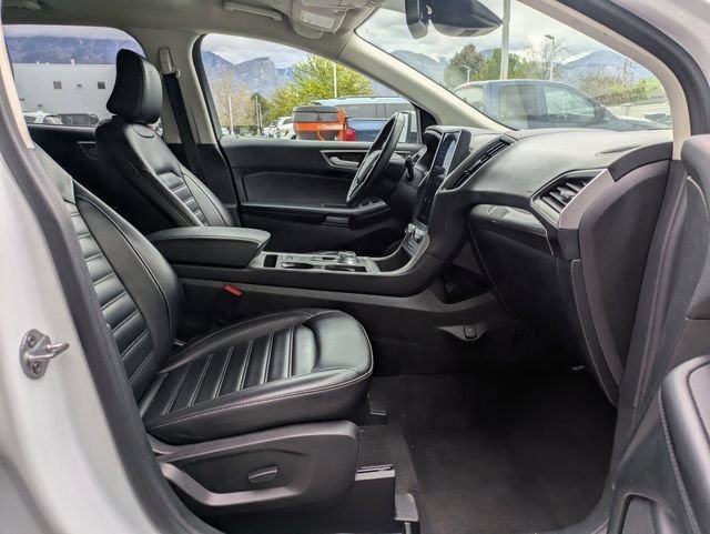 Used 2023 Oxford White Ford SEL image 30