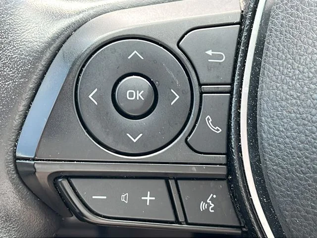 Used 2021 Gray Toyota XLE Premium image 21