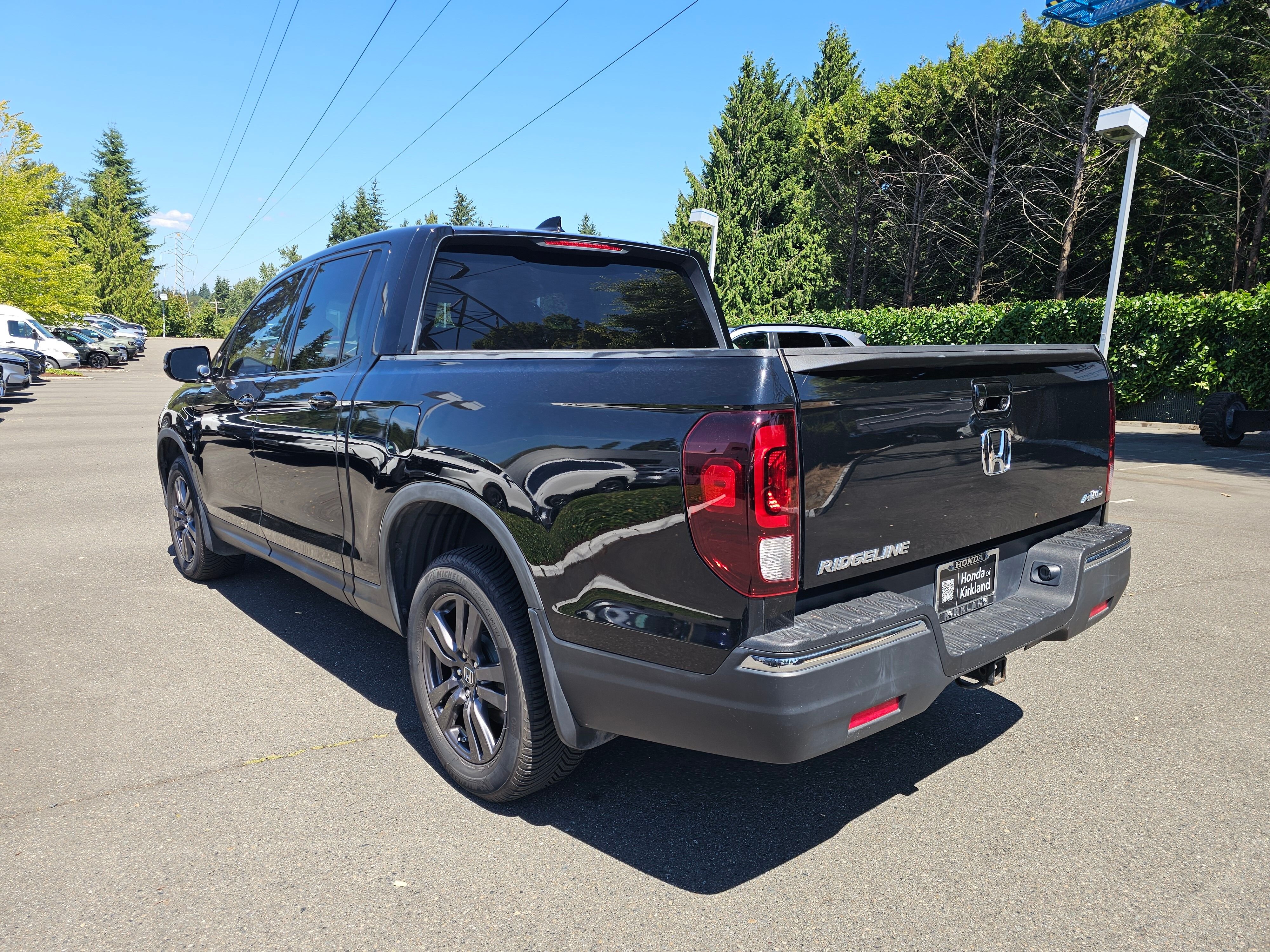 Used 2017 Crystal Black Pearl Honda Sport image 5