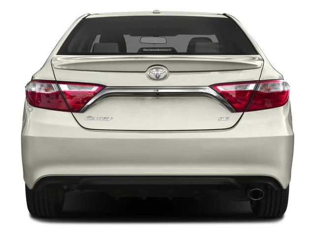 Used 2016 Silver Toyota XSE image 5