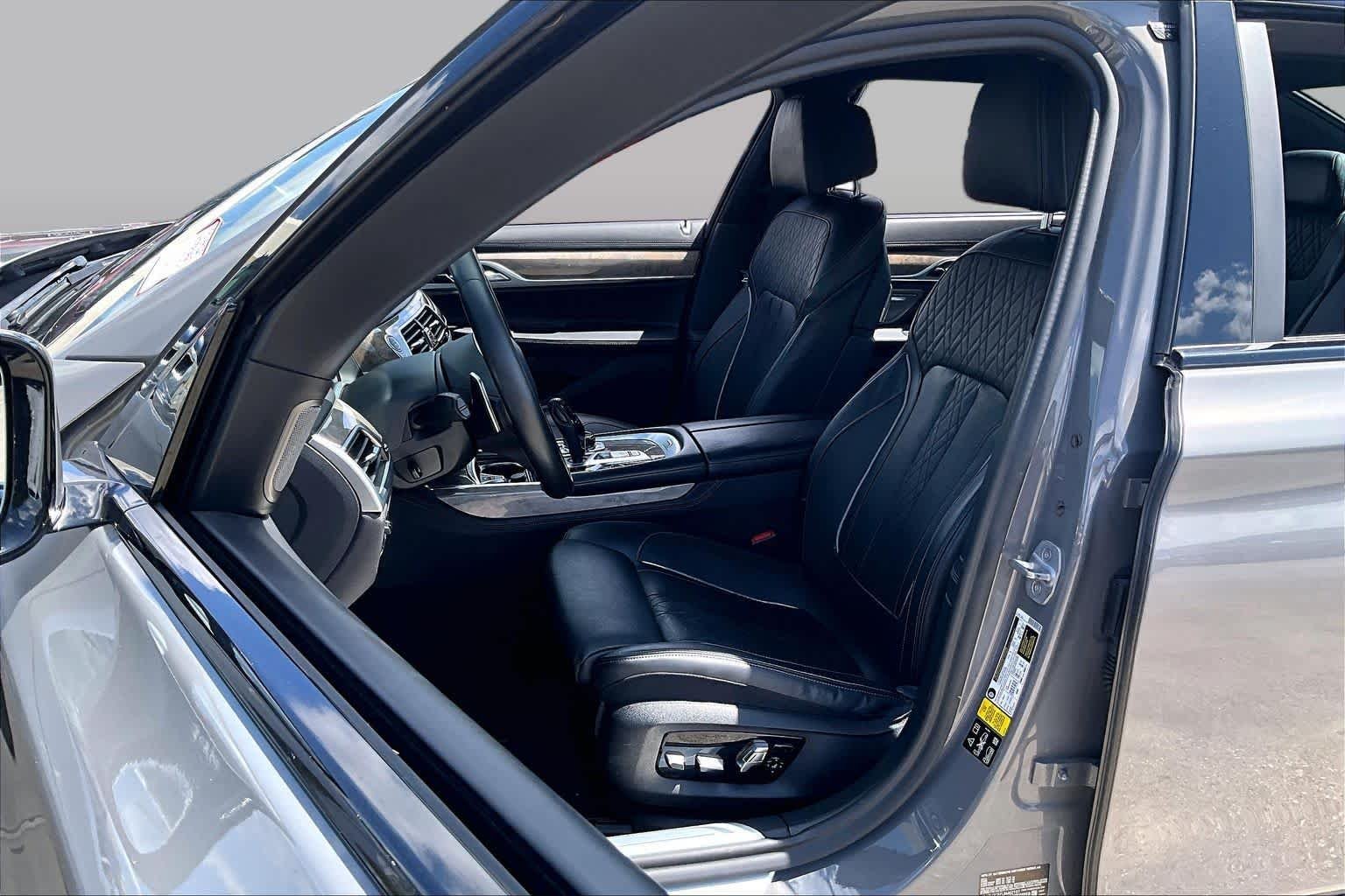 Pre-Owned 2020 BMW 750i XDrive 750i XDrive