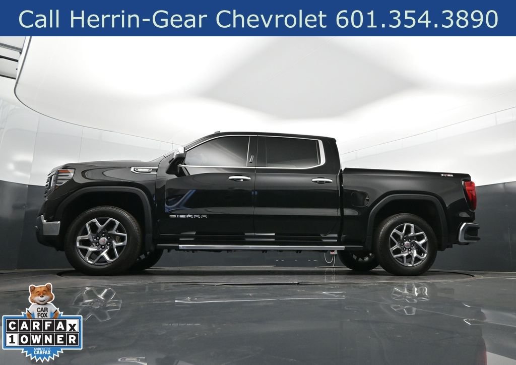 2023 GMC Sierra 1500 SLT - Photo 43